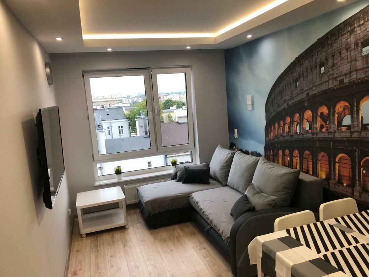 Klimatyzowany Apartament Roma Z Garazem Podziemnym Kielce Eksteriør billede