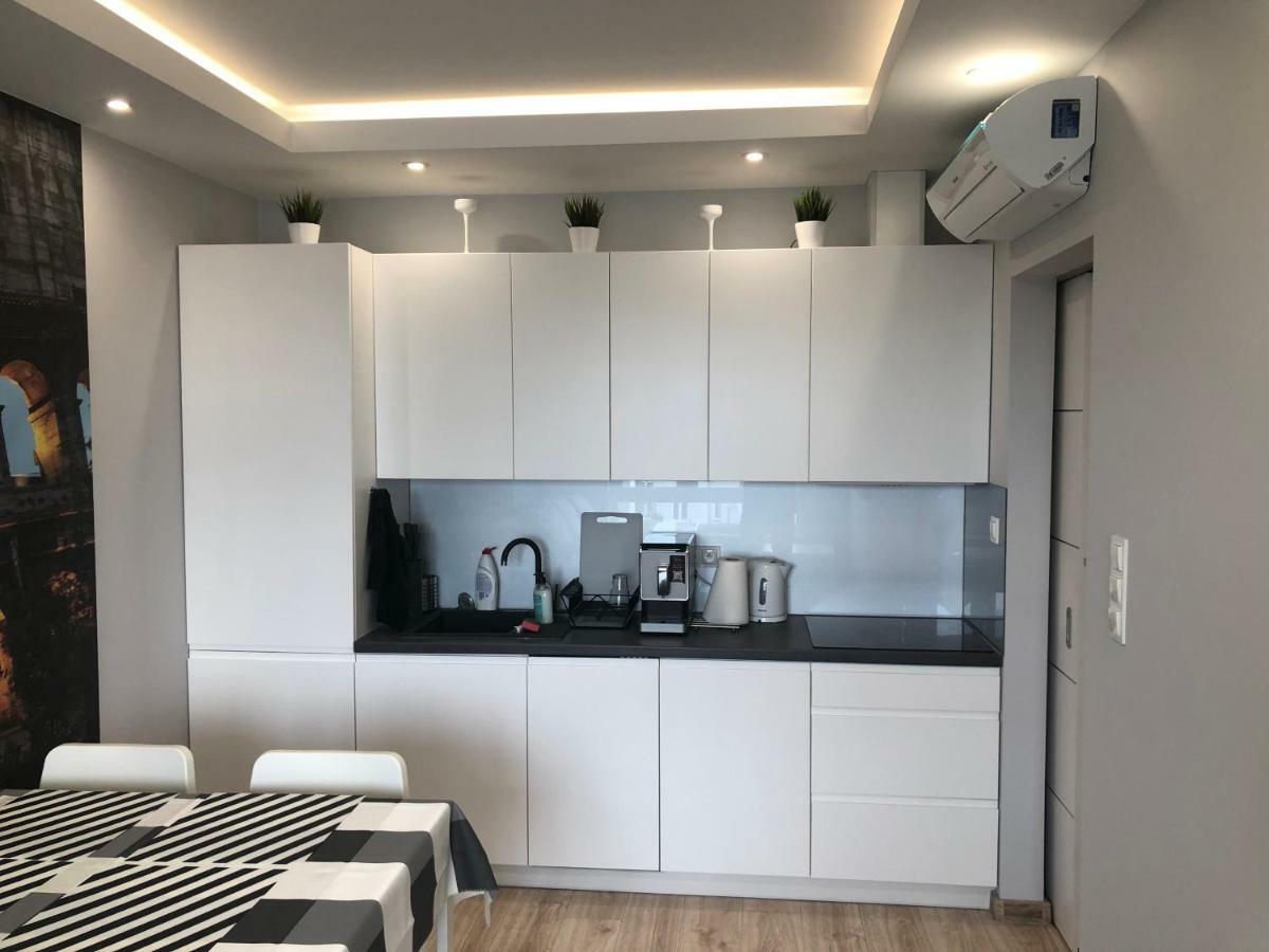 Klimatyzowany Apartament Roma Z Garazem Podziemnym Kielce Eksteriør billede