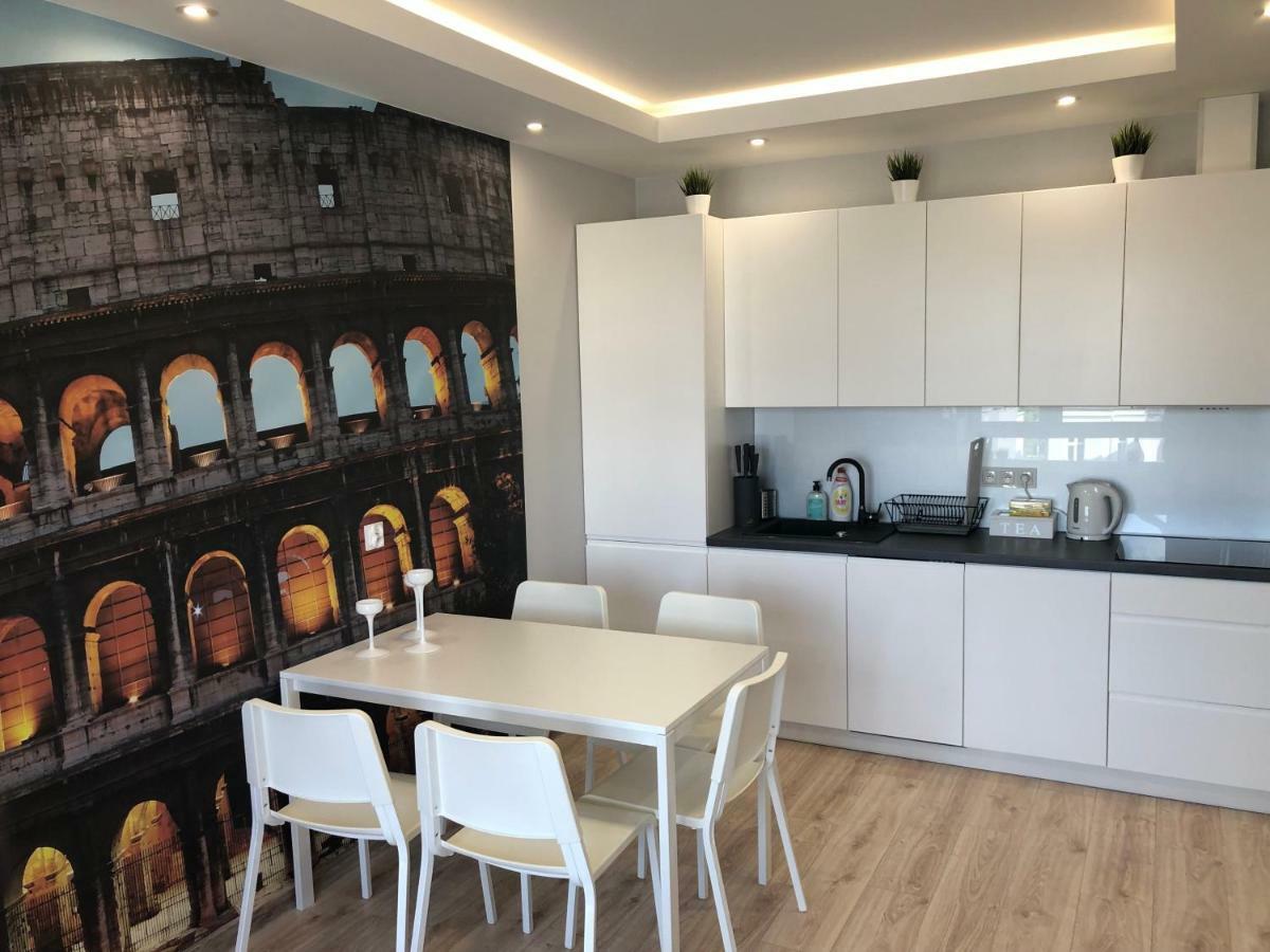 Klimatyzowany Apartament Roma Z Garazem Podziemnym Kielce Eksteriør billede