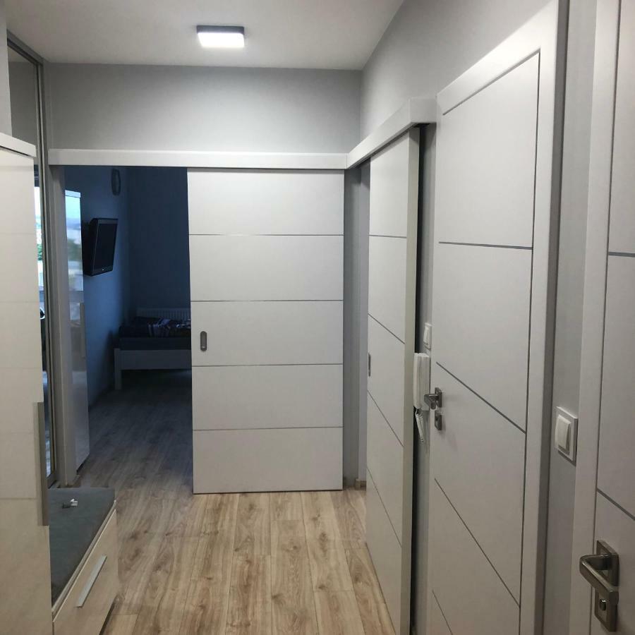 Klimatyzowany Apartament Roma Z Garazem Podziemnym Kielce Eksteriør billede