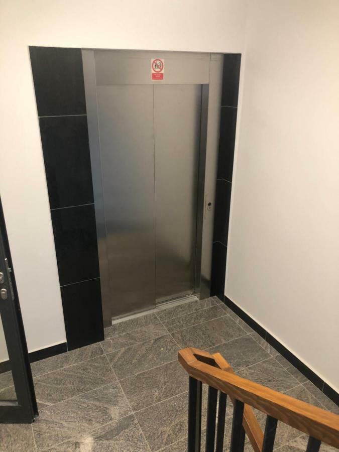 Klimatyzowany Apartament Roma Z Garazem Podziemnym Kielce Eksteriør billede